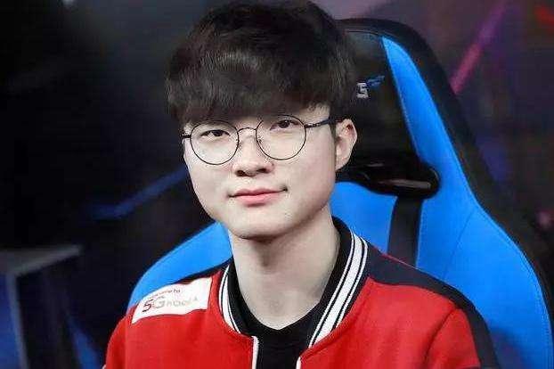 在密集赛程 在密集赛程